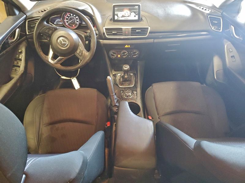 Фото 8 - MAZDA 3