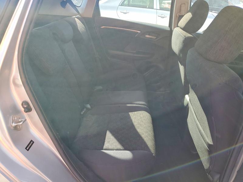 Фото 11 - HONDA FIT