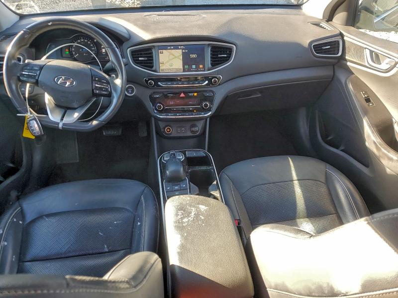 Фото 8 - HYUNDAI IONIQ