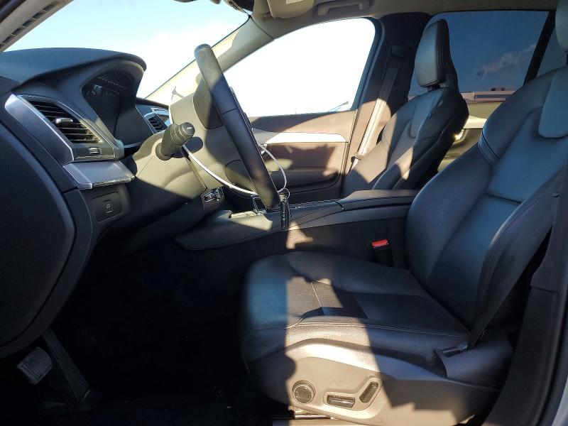 Фото 7 - VOLVO XC90 CORE