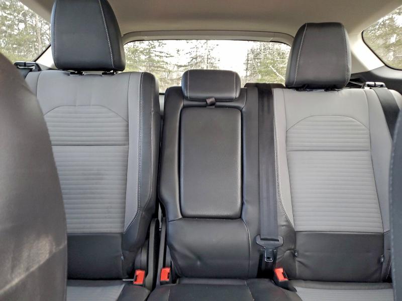 Фото 10 - FORD ESCAPE