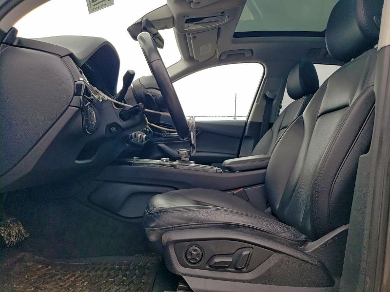 Фото 7 - AUDI Q7