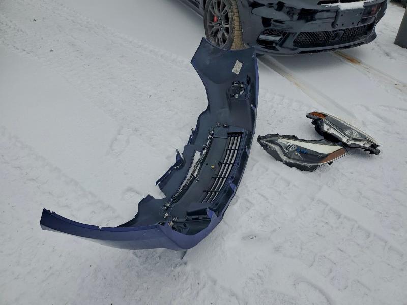 Фото 12 - TOYOTA COROLLA