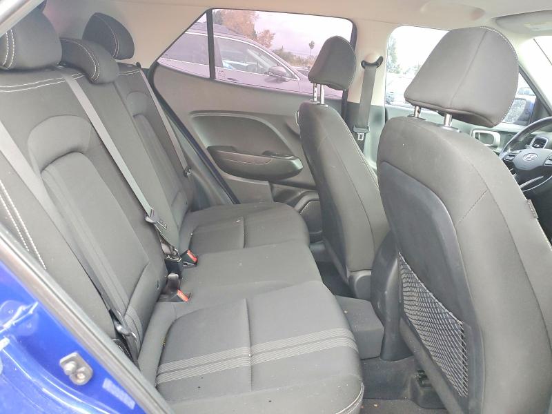 Фото 10 - HYUNDAI VENUE