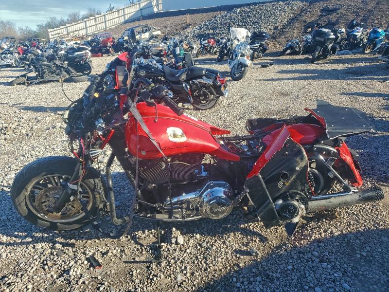 HARLEY-DAVIDSON FL 2013