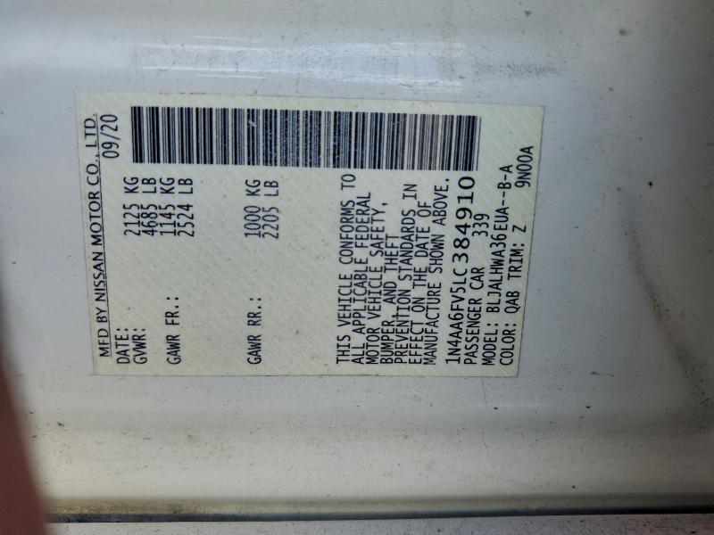 Фото 12 - NISSAN MAXIMA