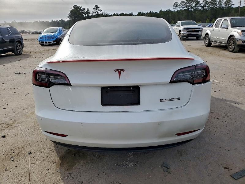 Фото 6 - TESLA MODEL 3