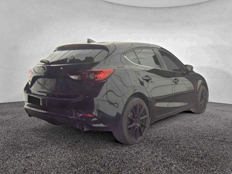 Фото 4 - MAZDA 3