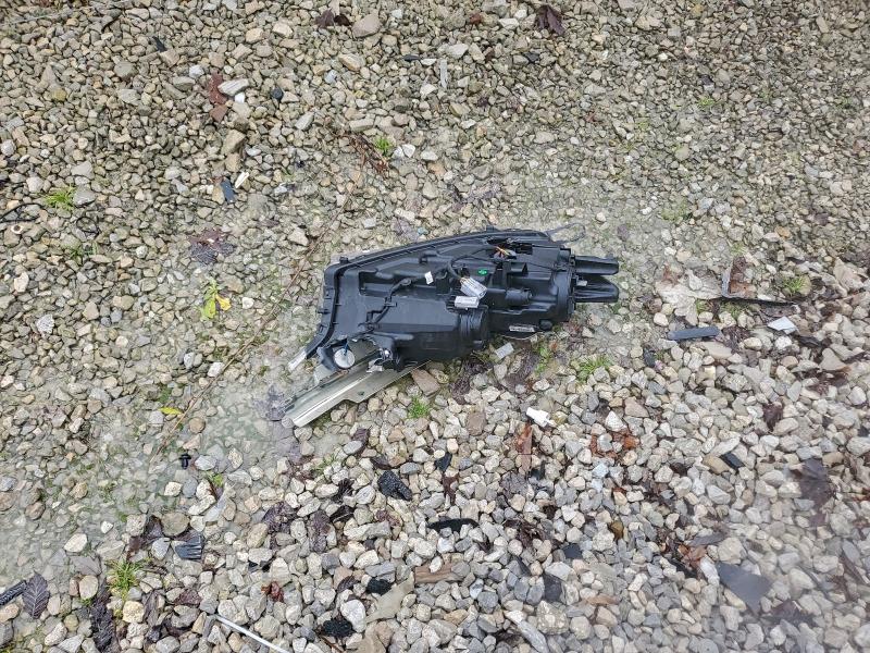 Фото 13 - MITSUBISHI OUTLANDER