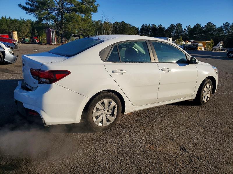 Фото 3 - KIA RIO