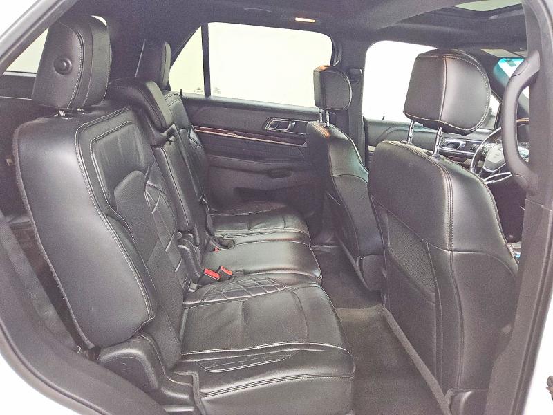 Фото 11 - FORD EXPLORER