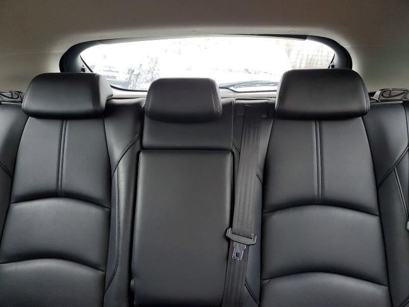 Фото 10 - MAZDA 3