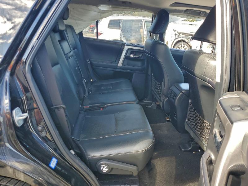 Фото 10 - TOYOTA 4RUNNER