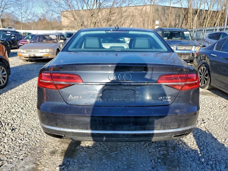 Фото 6 - AUDI A8