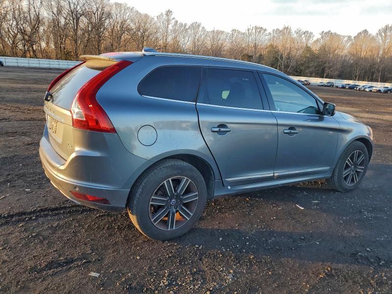 Фото 3 - VOLVO XC60