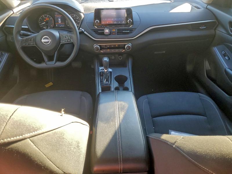 Фото 8 - NISSAN ALTIMA