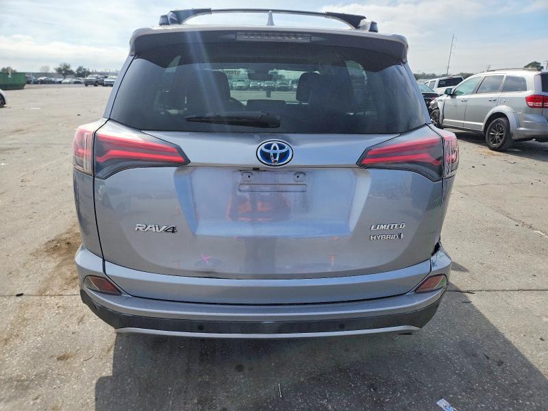 Фото 6 - TOYOTA RAV4