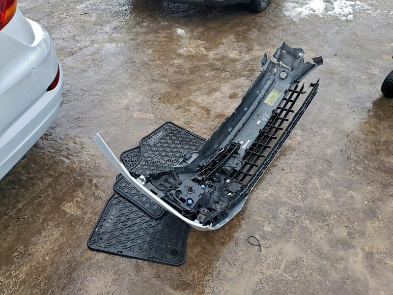 Фото 12 - VOLKSWAGEN JETTA