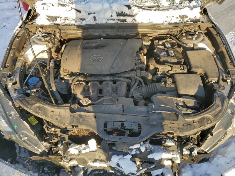 Фото 11 - MAZDA 3