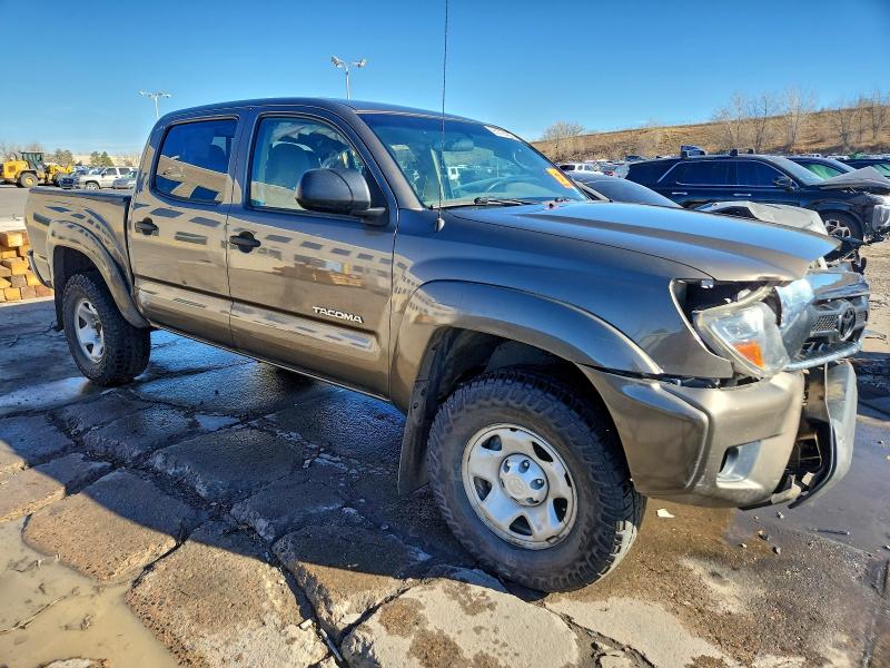 Фото 4 - TOYOTA TACOMA
