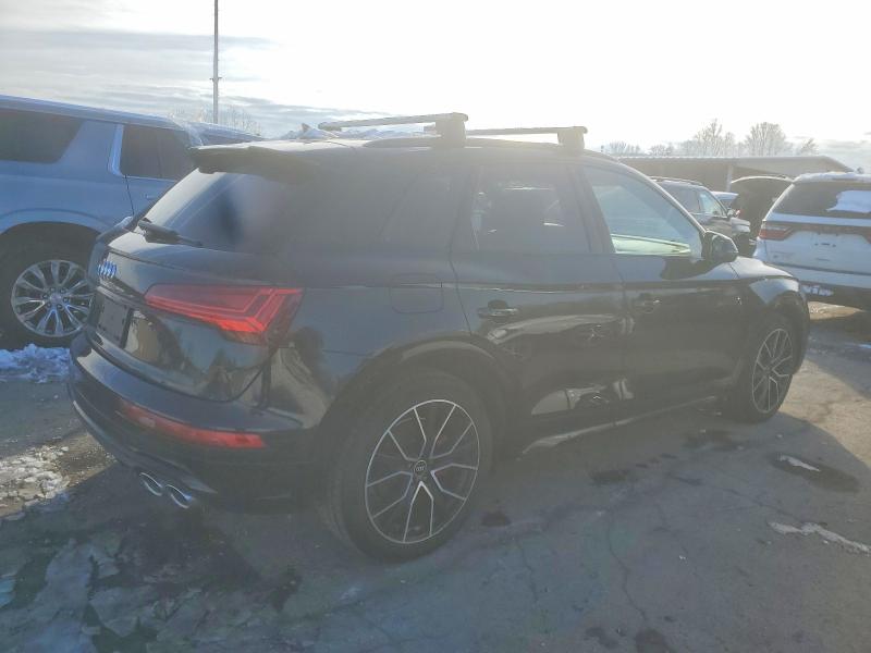 Фото 3 - AUDI SQ5