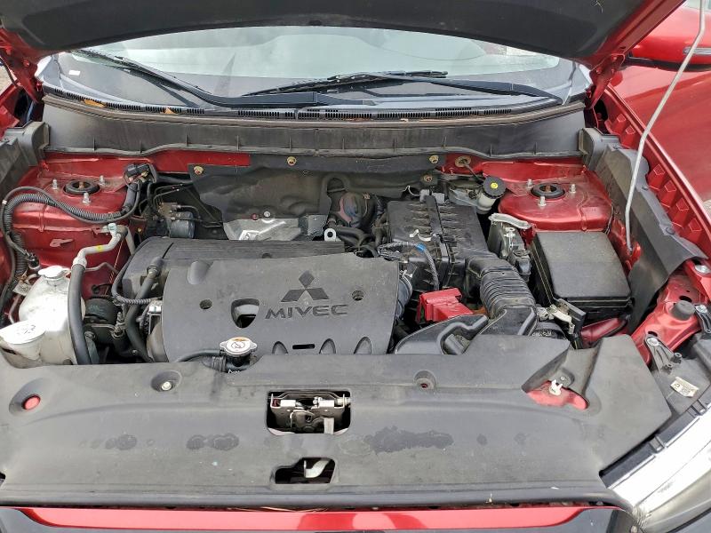 Фото 11 - MITSUBISHI OUTLANDER