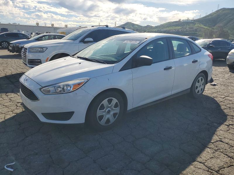 Фото 1 - FORD FOCUS