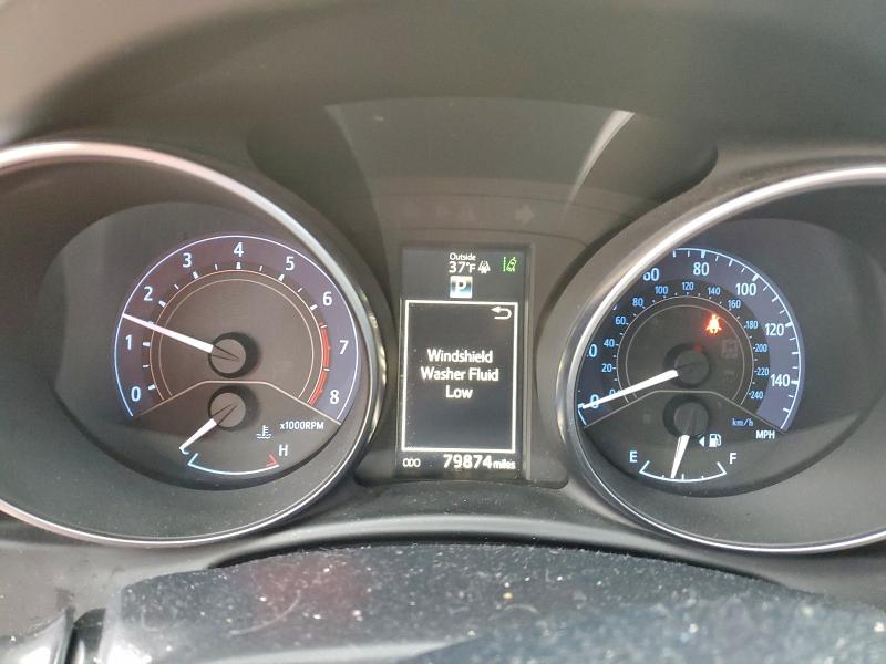 Фото 9 - TOYOTA COROLLA