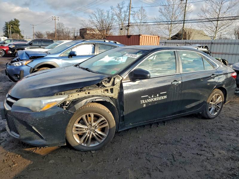 Фото 1 - TOYOTA CAMRY