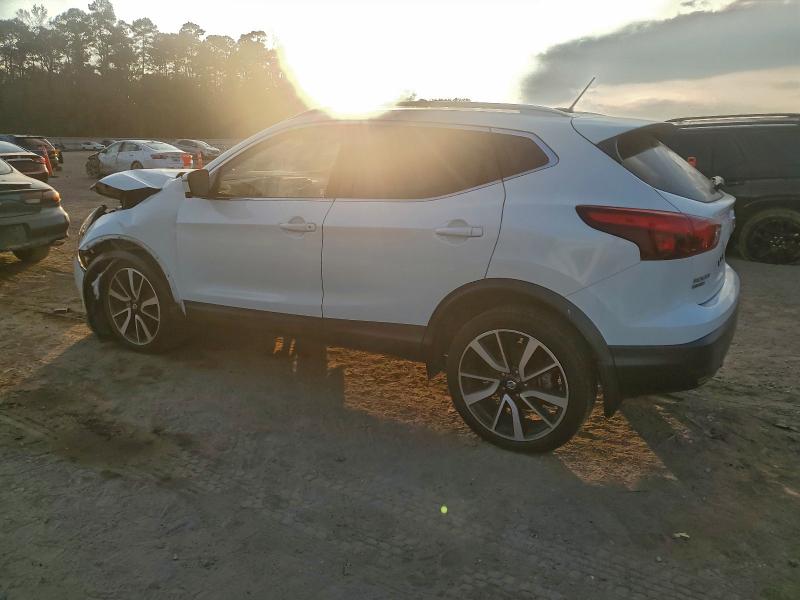 Фото 2 - NISSAN ROGUE