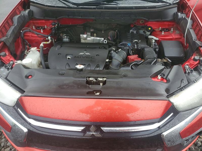 Фото 7 - MITSUBISHI OUTLANDER