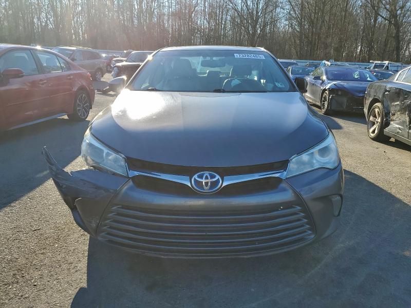 Фото 5 - TOYOTA CAMRY