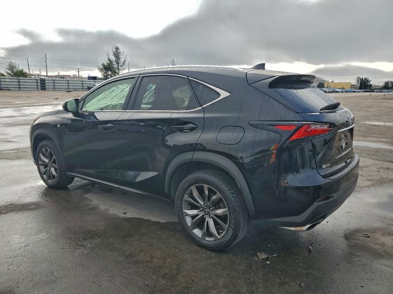 Фото 2 - LEXUS NX