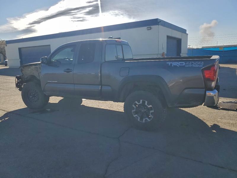 Фото 2 - TOYOTA TACOMA