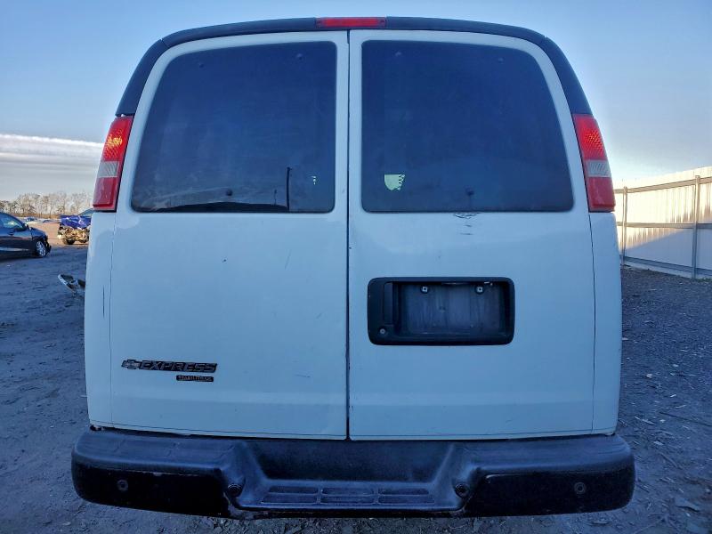 Фото 6 - CHEVROLET EXPRESS