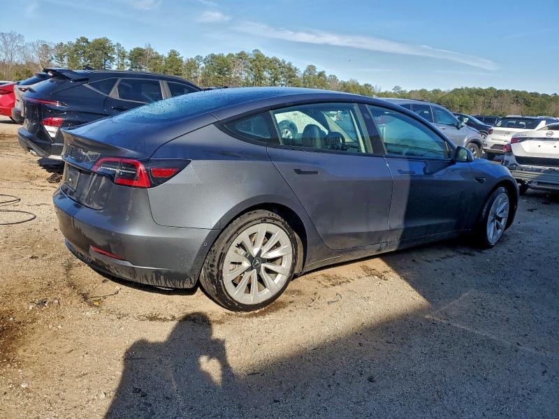 Фото 3 - TESLA MODEL 3