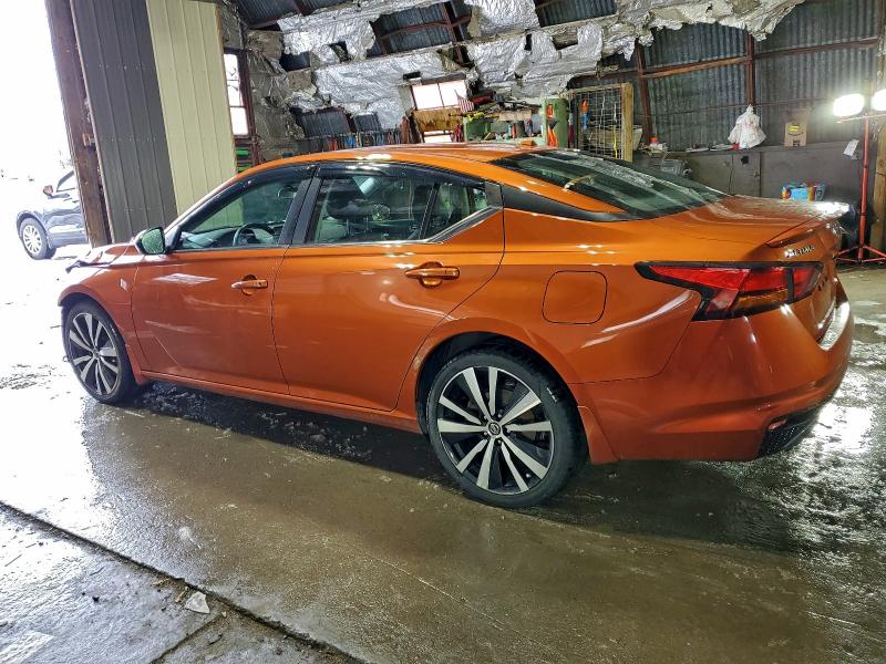 Фото 2 - NISSAN ALTIMA