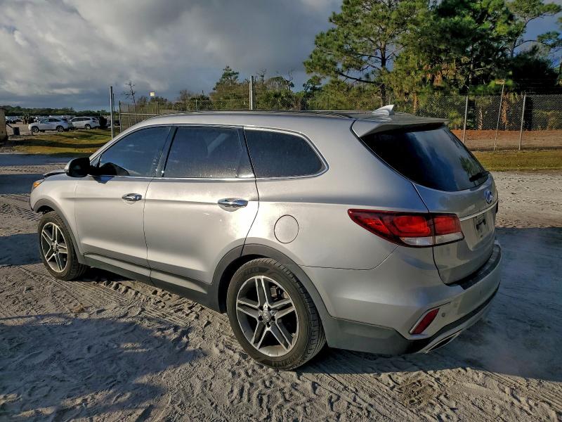 Фото 2 - HYUNDAI SANTA FE