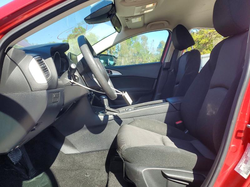 Фото 7 - MAZDA 3