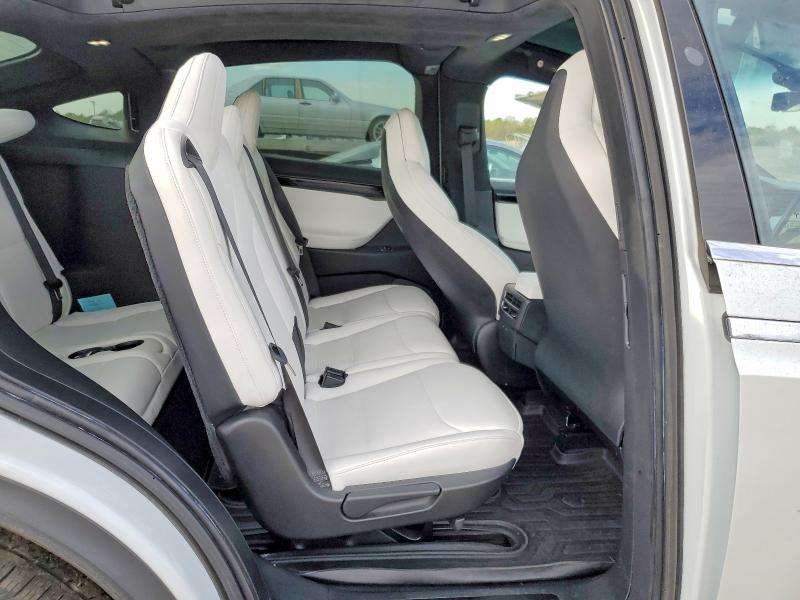 Фото 11 - TESLA MODEL X