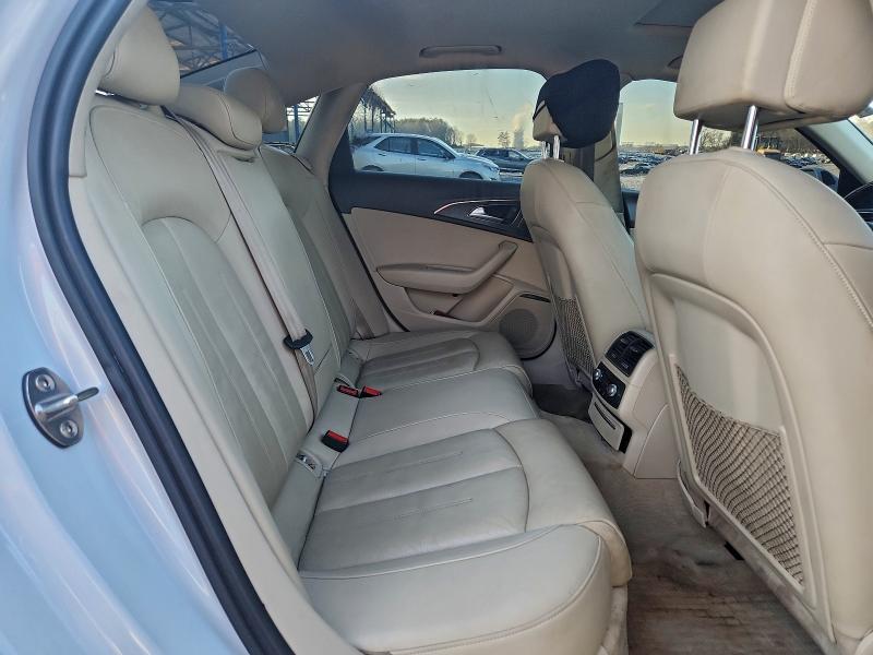 Фото 10 - AUDI A6