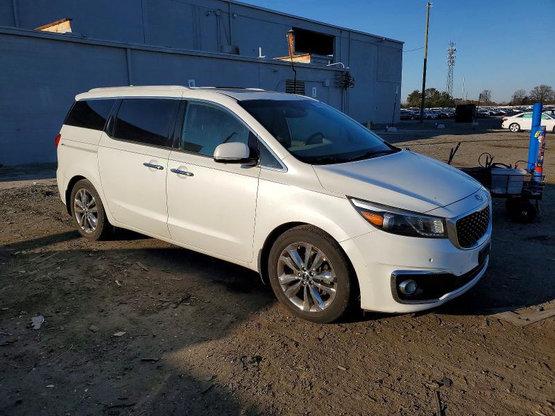 Фото 4 - KIA SEDONA