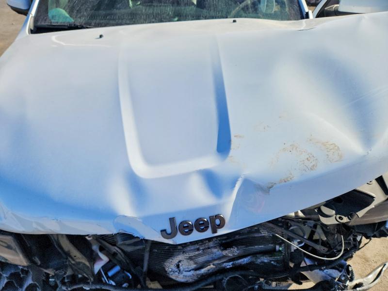 Фото 12 - JEEP GRAND CHER