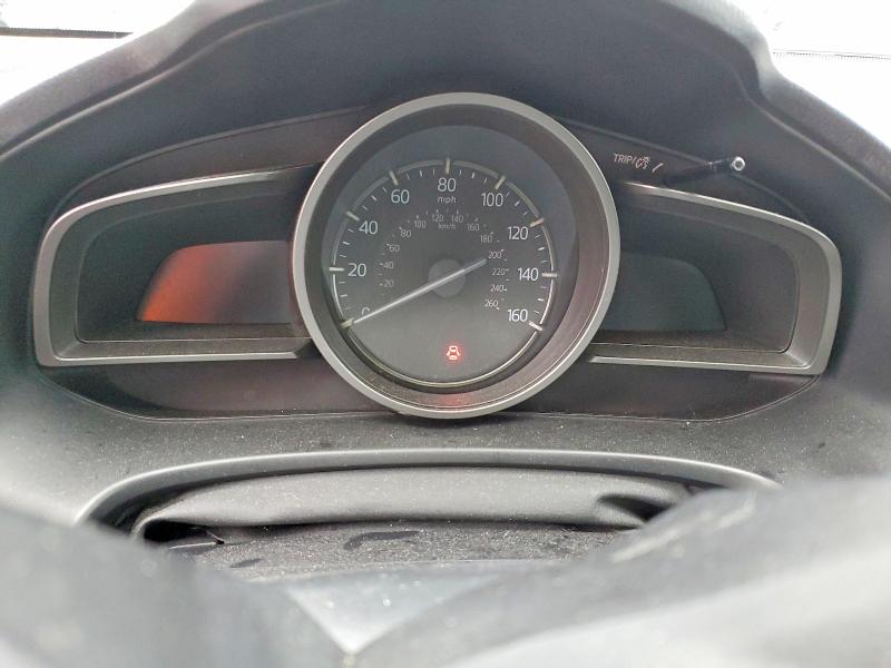 Фото 9 - MAZDA 3