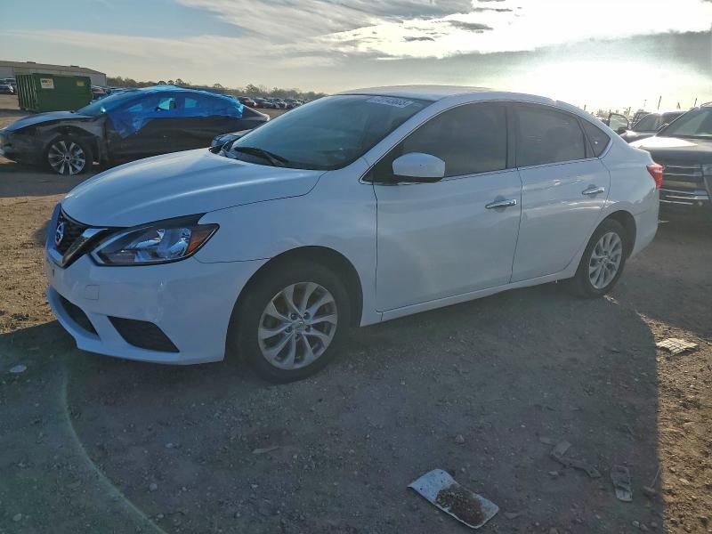 Фото 1 - NISSAN SENTRA