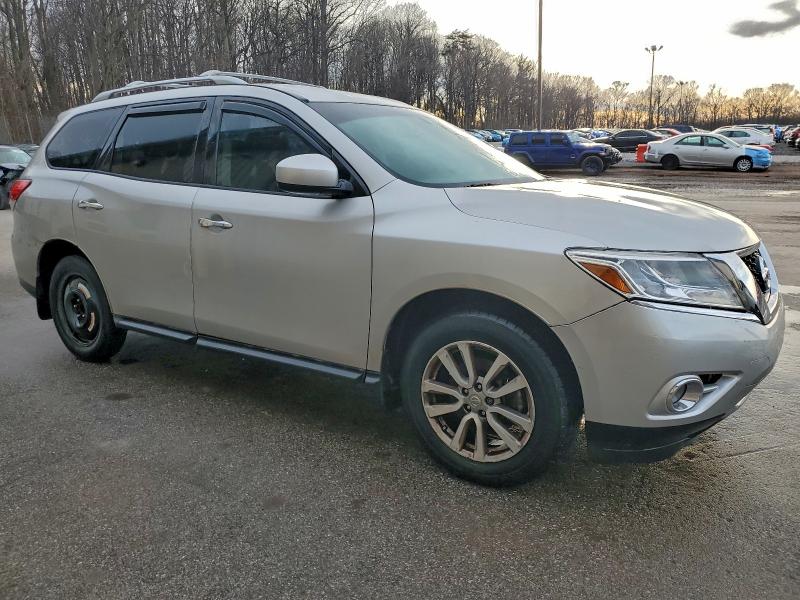 Фото 4 - NISSAN PATHFINDER