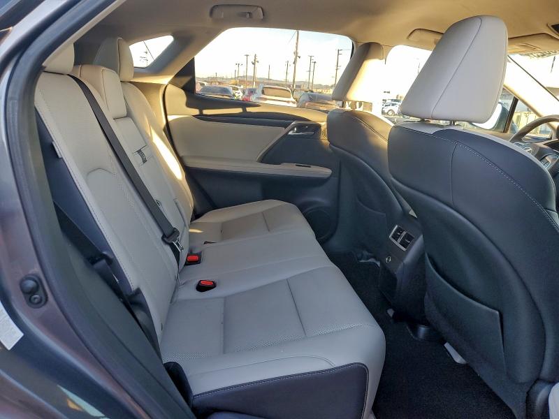 Фото 11 - LEXUS RX350