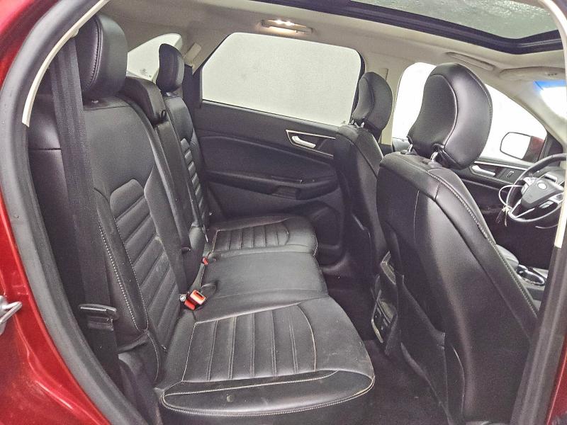 Фото 11 - FORD EDGE