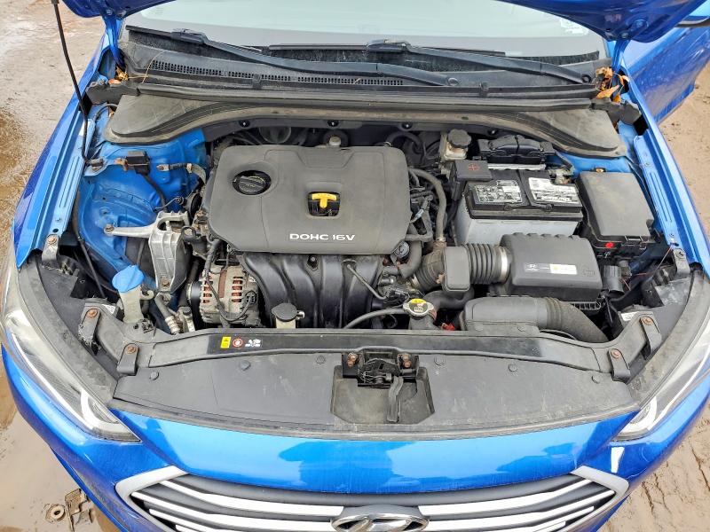 Фото 11 - HYUNDAI ELANTRA