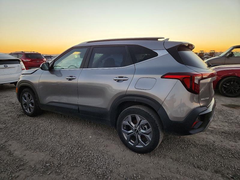 Фото 2 - KIA SELTOS